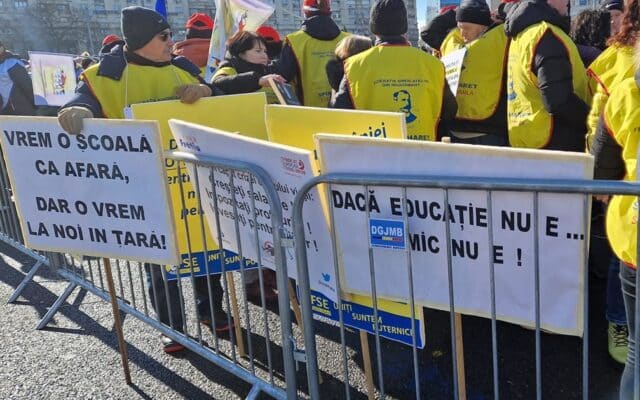Sindicaliștii din Educație au declarat Greva Generală din 22 mai – 60m.ro