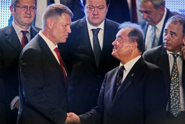 Război pe ciolan între baronii din PSD și PNL: ”Puteți rămâne ospătarii PSD în continuare!” Blaga: Negociem guvernul cu „șoferii PSD-iștilor de altădată” – 60m.ro