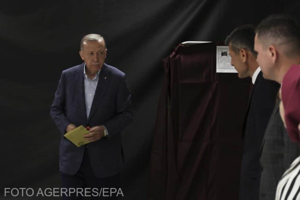 Kiliçdaroglu l-a dat în judecată pe Erdoğan. Îi cere daune morale de un milion de lire turcești: Șarlatan manipulator!