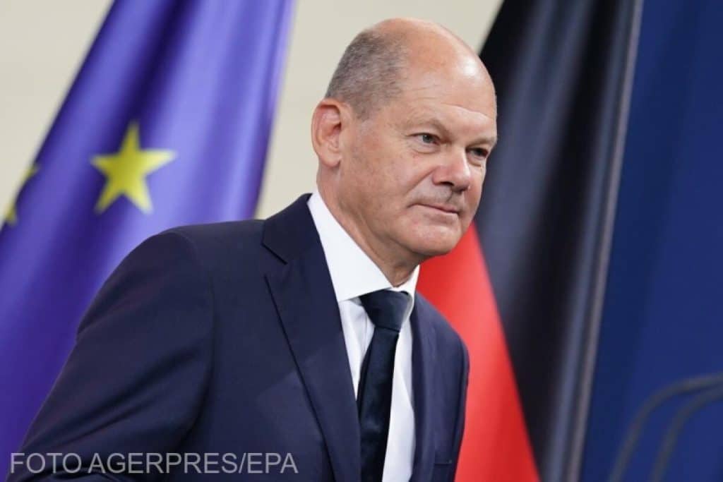 Olaf Scholz îl avertizează pe Putin împotriva îngheţării conflictului în Ucraina