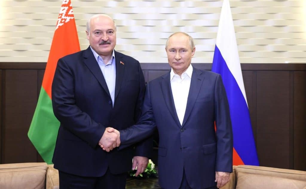 Lukașenko oferă arme nucleare națiunilor care doresc „să se alăture Uniunii Statale Rusia-Belarus”