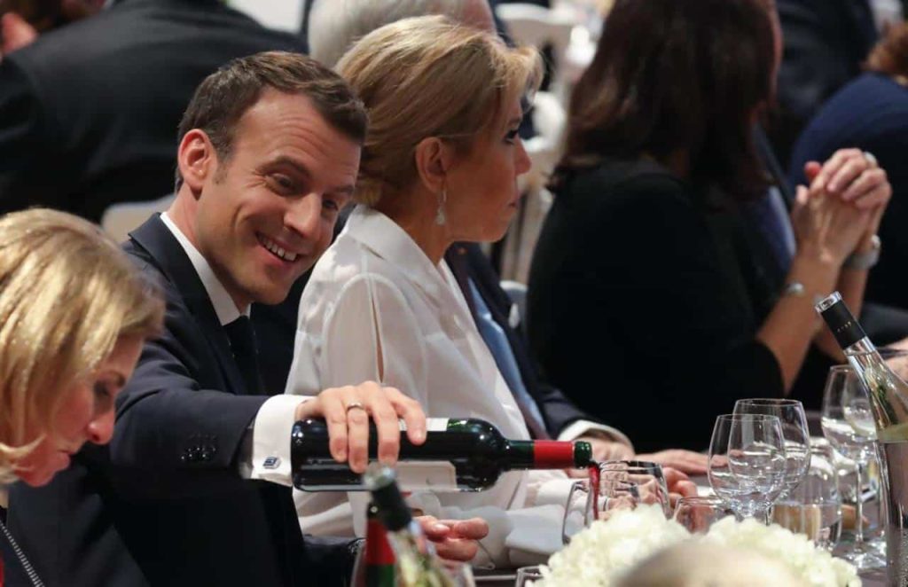 Ion Cristoiu: Macron i-a invitat pe liderii europeni la o cramă din Republica Moldova – 60m.ro