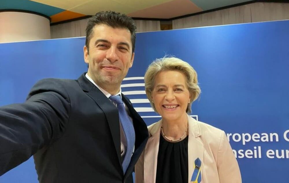 Cum decide Bruxelles-ul politica internă de la Sofia: Numele Ursulei von der Leyen, implicat într-un scandal în Bulgaria – 60m.ro