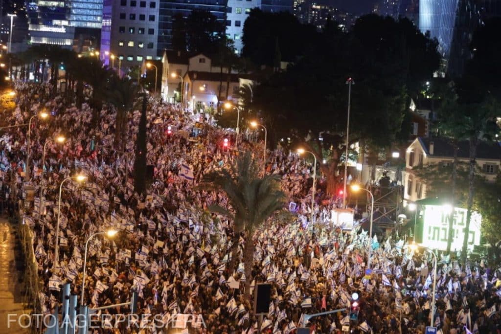 100 000 de protestatari, în stradă la Tel Aviv, împotriva legilor justiției, deși Netanyahu a decis „o pauză” pentru proiectul de lege 