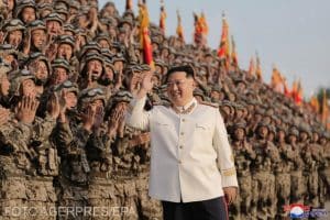 Kim Jong Un promite că „va da mâna” cu Putin pentru cooperare strategică