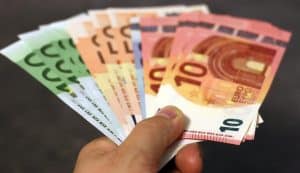 Zona euro încă are nevoie ca BCE să majoreze dobânzile, anunță FMI