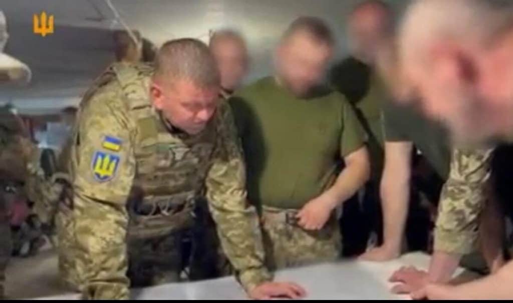 Misterul ecusonului de pe uniforma „generalului de fier” al Ucrainei. Imaginile au făcut înconjurul lumii – Video în articol