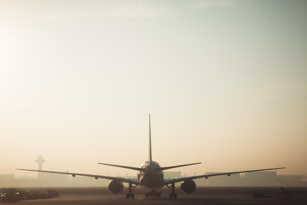 Kremlinul, nevoit de sancțiuni să crească producția internă de avioane comerciale