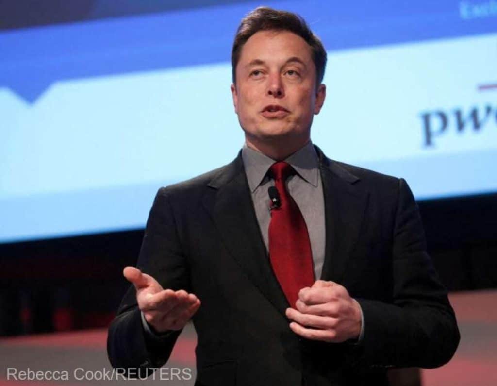 Armata Japoniei ar lua în considerare contractarea serviciului Starlink al lui Elon Musk