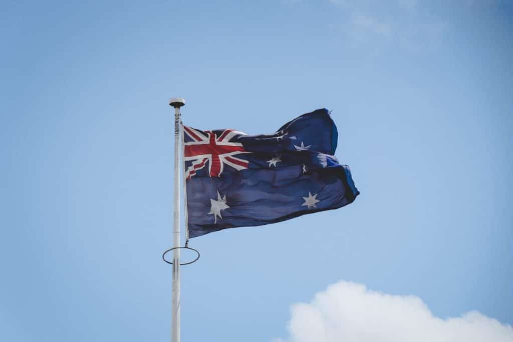 Australia va furniza mai multe vehicule blindate Ucrainei