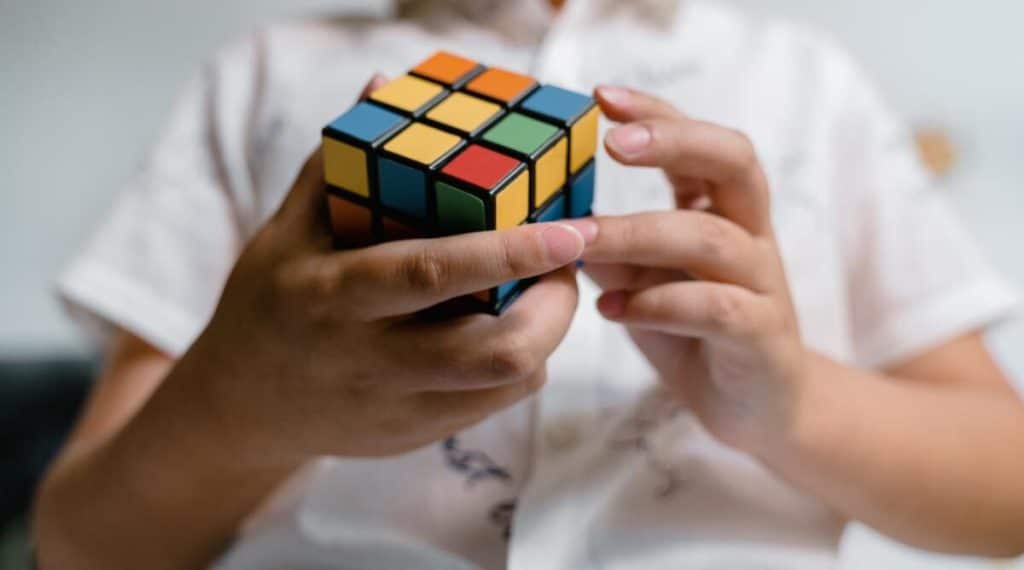 Povestea tristă a tânărului de 19 ani care a murit în subemersibilul Titan. Motivul pentru care și-a luat cubul Rubik cu el