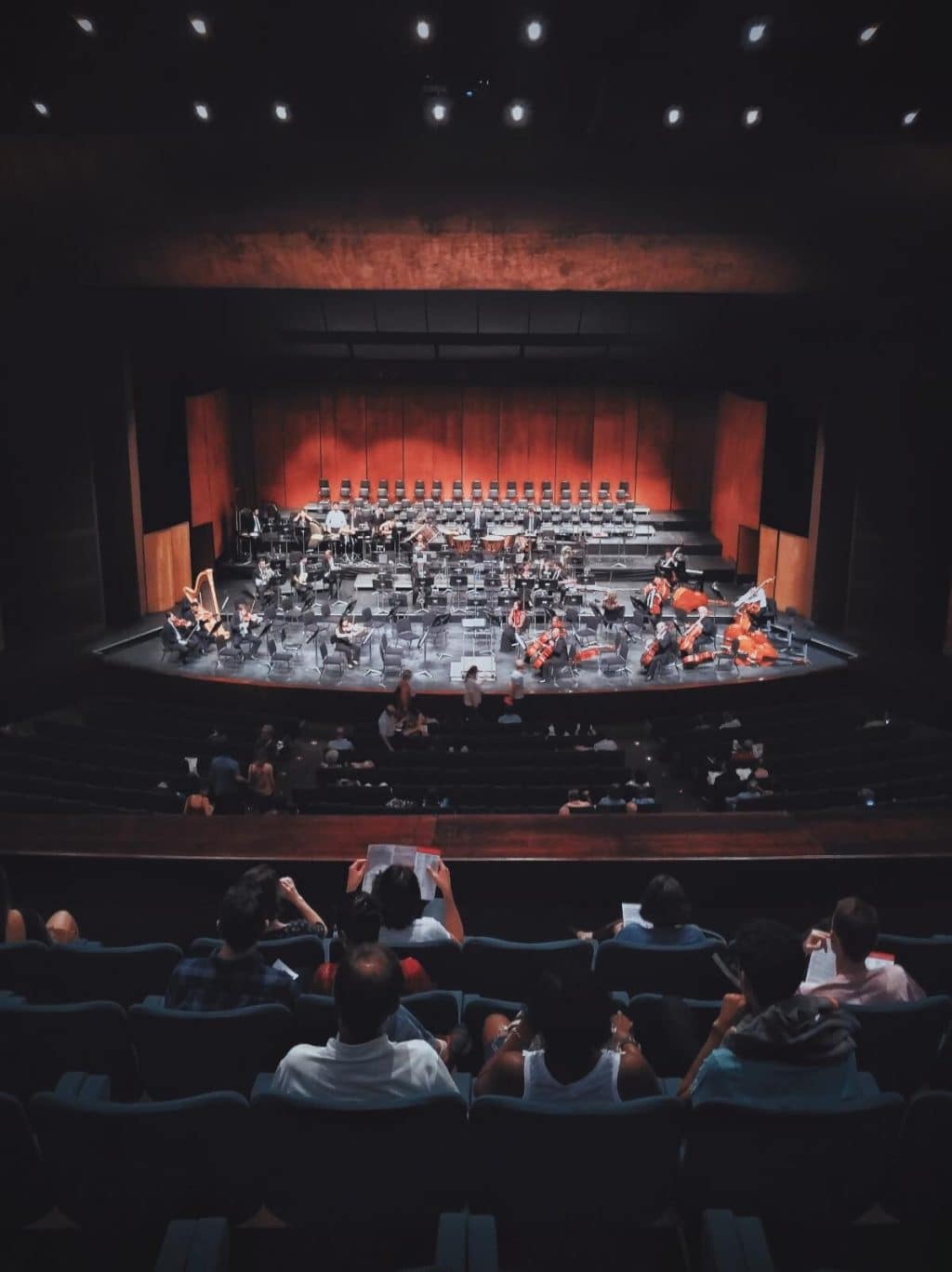Un android a dirijat un concert în Coreea de Sud