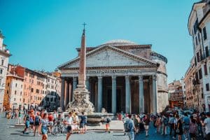 Turiştii care vor să viziteze Panteonul din Roma trebuie să scoată bani din buzunar. Nu mai e gratis