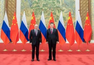 China și Rusia caută să își întărească legăturile de securitate și critică sancțiunile occidentale