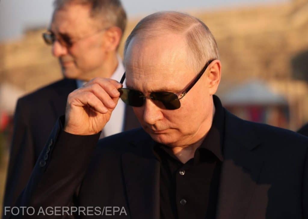 Nave militare ruse au ajuns în China, pentru exerciții comune
