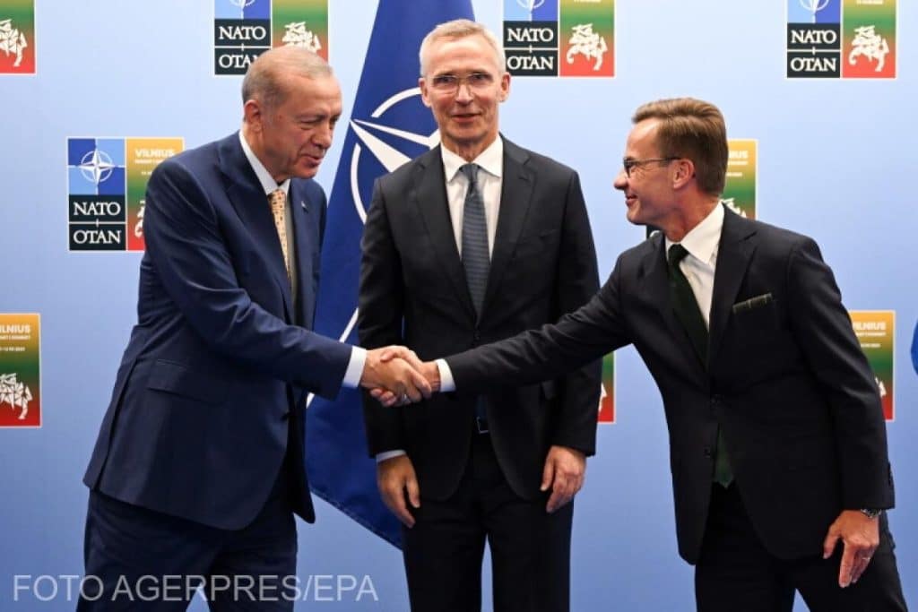 Jens Stoltenberg, șeful NATO, a făcut anunțul: Preşedintele Erdogan a acceptat să transmită protocolul de aderare a Suediei