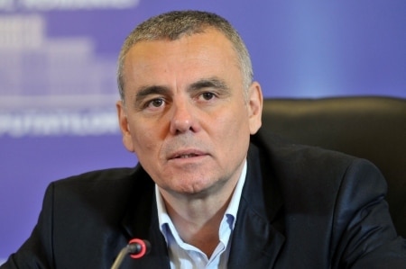 Eugen Popescu, acuzații fără precedent de TRĂDARE la adresa SIE și a MAE: „Sforile” politicienilor sunt trase de servicii – 60m.ro