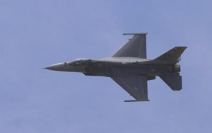 Ucraina va primi avioane F-16 până la finalul anului 2023, anunţă un oficial american