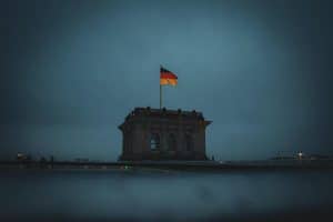 Germania, în prag de dezindustrializare. Țara nu mai e atractivă pentru investitori, iar tranziția la energia regenerabilă e considerată „problematică” pentru economie