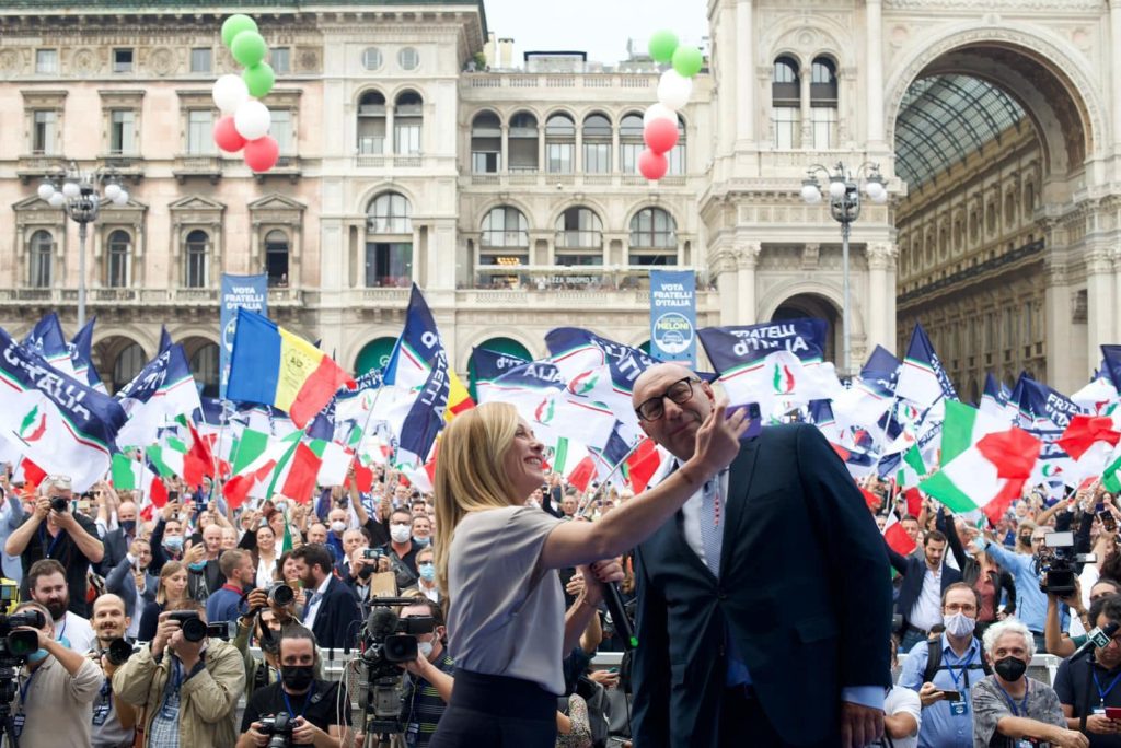 Familia tradiţională pe primul loc, calea spre normalitate în Italia – 60m.ro