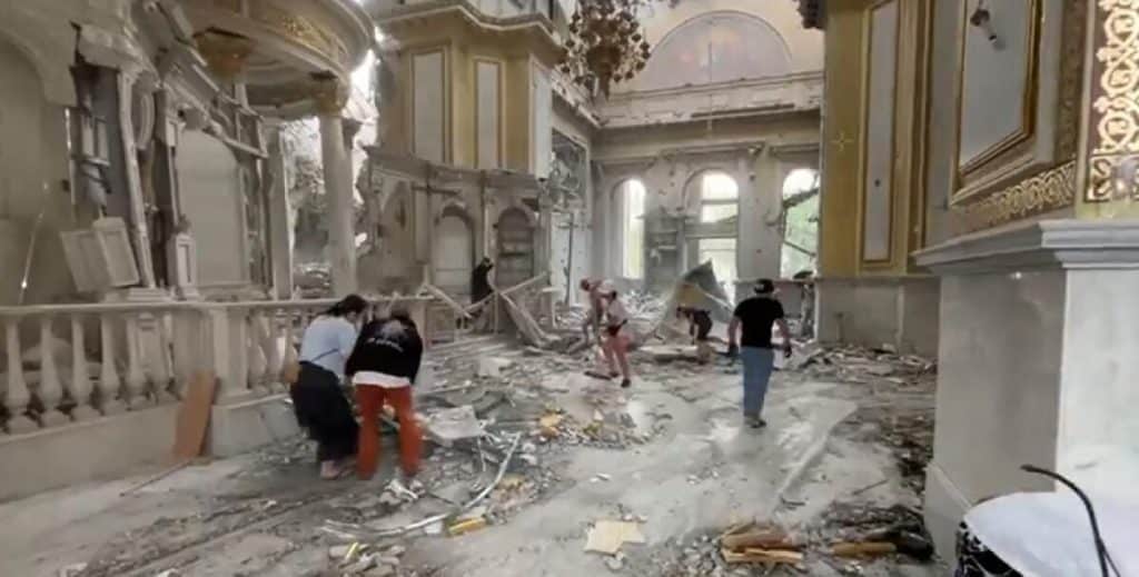 Vasile Bănescu, după atacul rusesc asupra Bisericii Ortodoxe din Odesa: Ortodoxia nucleară nu se-mpiedică de-un ciot al culturii