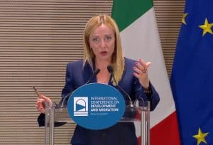 Italia, soluţii ferme pentru stoparea migraţiei ilegale. Peste 9.000 de persoane au intrat în țară, în ultima săptămână