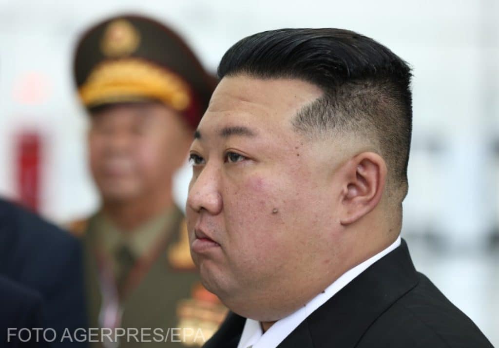 Cea mai puternică rachetă balistică intercontinentală din Coreea de Nord. Kim Jong Un a supervizat ”testul de lansare” – FOTO