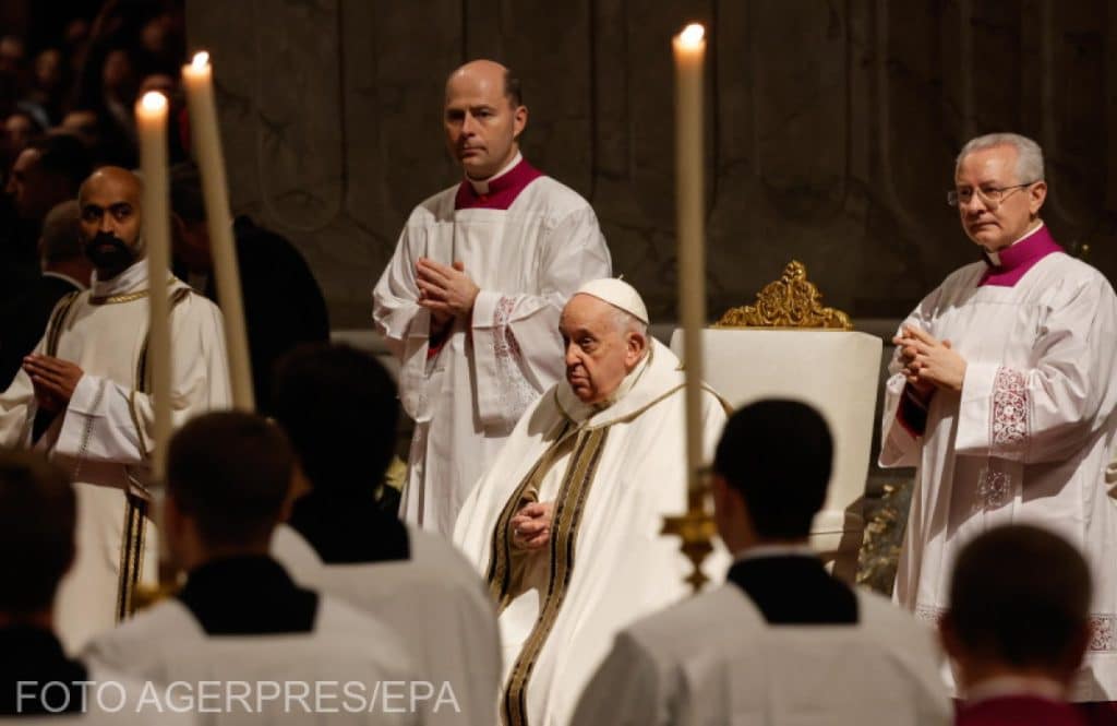 Papa Francisc, mesaj din Bazilica Sfântul Petru: ”Prințul Păcii este din nou respins de logica inutilă a războiului, de confruntarea armelor care îl împiedică și astăzi să găsească loc în lume”
