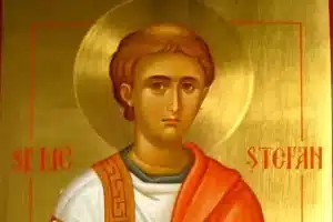 Peste 500.000 de români îşi sărbătoresc onomastica de Sfântul Ştefan – 60m.ro