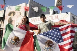 Mii de migranți se îndreaptă către SUA înaintea discuțiilor privind criza la granița cu Mexic