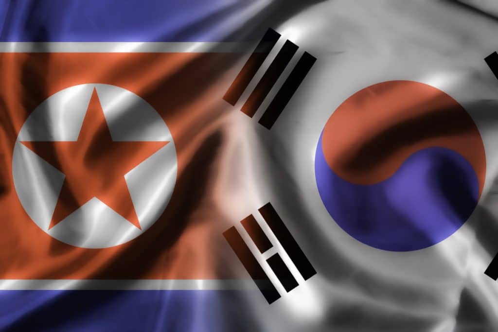 Coreea de Nord, noi trageri de artilerie. ”Militarii din insula Yeonpyeong reacţionează, locuitorilor li se recomandă precauţie”
