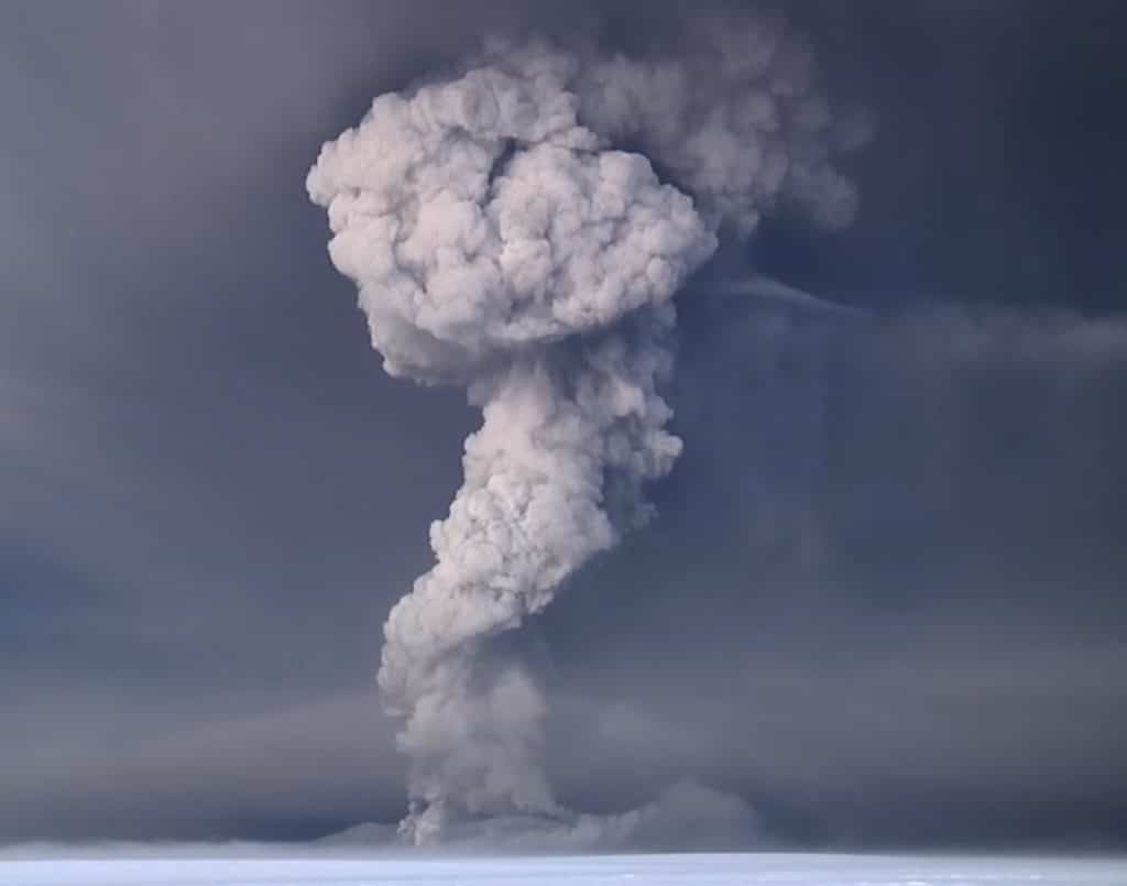 Cel mai activ vulcan din Islanda poate să erupă în orice moment. Autoritățile au fost alertate