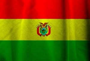 Imagini controversate cu președintele Boliviei care mestecă frunze de coca, materie primă pentru cocaină, la un protest – Video viral