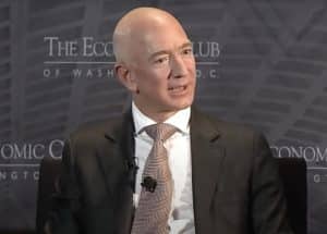 Cum a ajuns Jeff Bezos la numele AMAZON pentru compania sa
