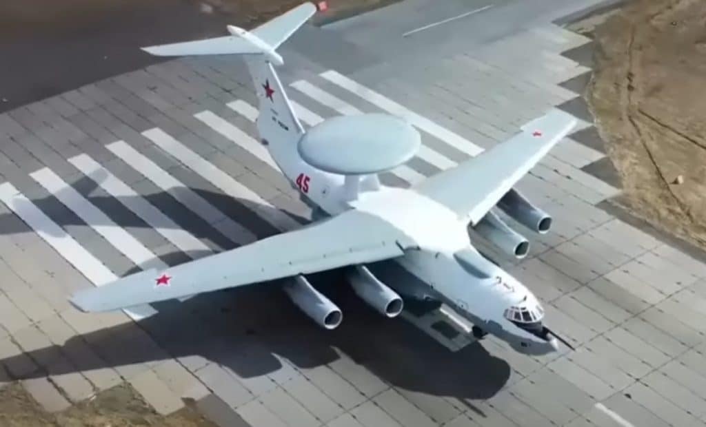 Ucraina a doborât un avion rusesc de detectare și control radar A-50. Declarațiile oficialilor ucraineni