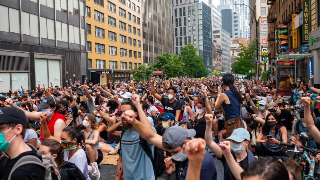 Proteste în masă la Berlin, după ce au fost divulgate planurile de deportare forțată și asimilare culturală din Germania