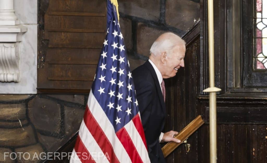 Joe Biden anunţă că loviturile împotriva rebelilor houthi în Yemen vor continua