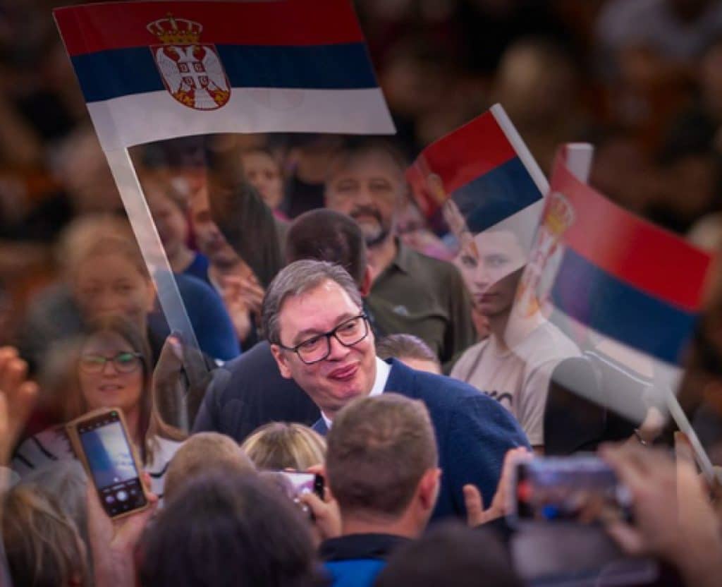 În plin scandal privind fraudarea alegerilor Serbia anunță planul „Un salt spre viitor 2027” și investiții masive în autostrăzi, căi ferate, școli și spitale
