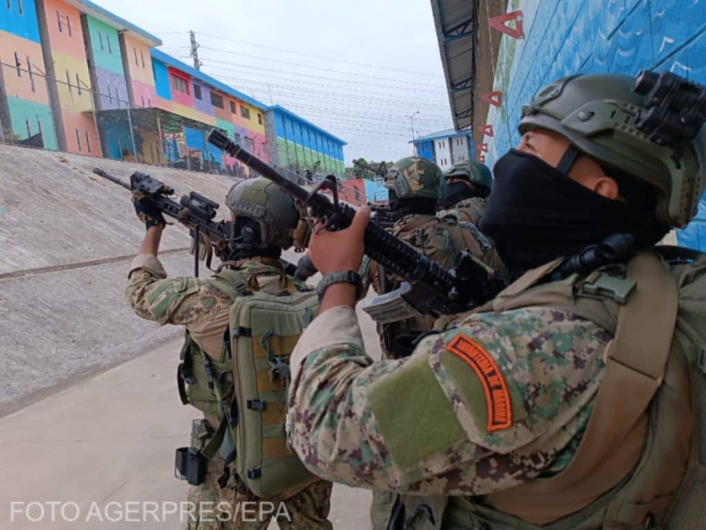 Stare de urgență în Ecuador. Aproape 70 de membri ai unei bande au fost arestați, după ce au luat cu asalt un spital