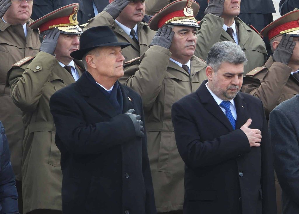 La final de mandat. Iohannis nu a mers la Iași sau Focșani, ci la o aruncătură de băț cu Ciolacu la braț – 60m.ro