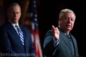 „Loviți-i puternic, loviți-i acum!” Un senator american îi cere lui Biden să riposteze împotriva Iranului după ce trei soldați americani au fost uciși și 34 au fost răniți