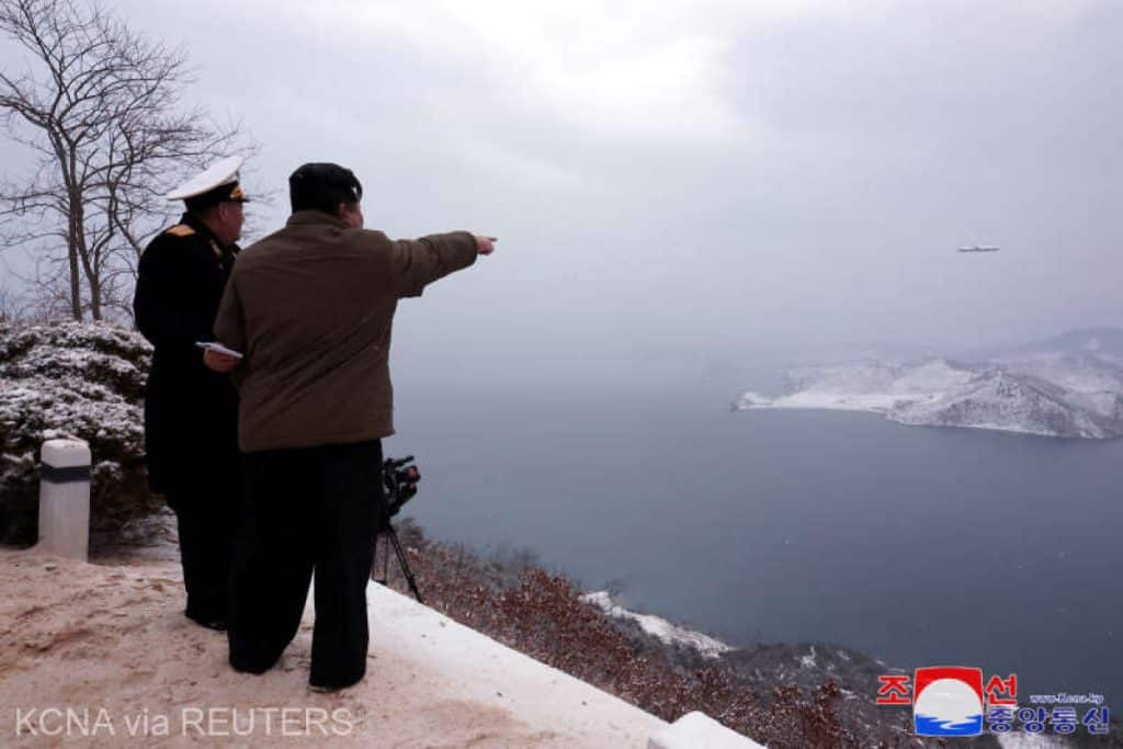 Rachete de croazieră lansate de pe un submarin. Kim Jong Un a supravegheat personal misiunea