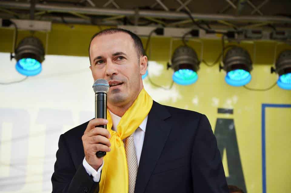 Cine este și ce avere are Iulian Dumitrescu, baronul PNL săltat DNA – 60m.ro