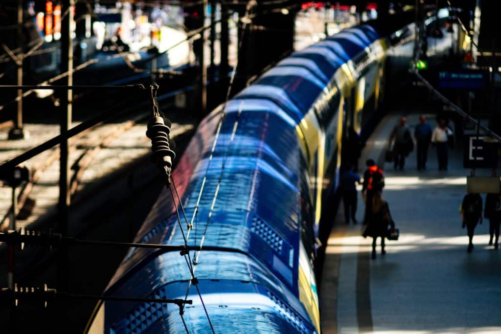 Germania, paralizată de greva din transportul public: „Presiune incredibilă asupra angajaţilor”