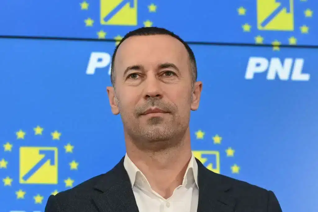Șpagă uriașă pentru baronul PNL, Iulian Dumitrescu – 60m.ro