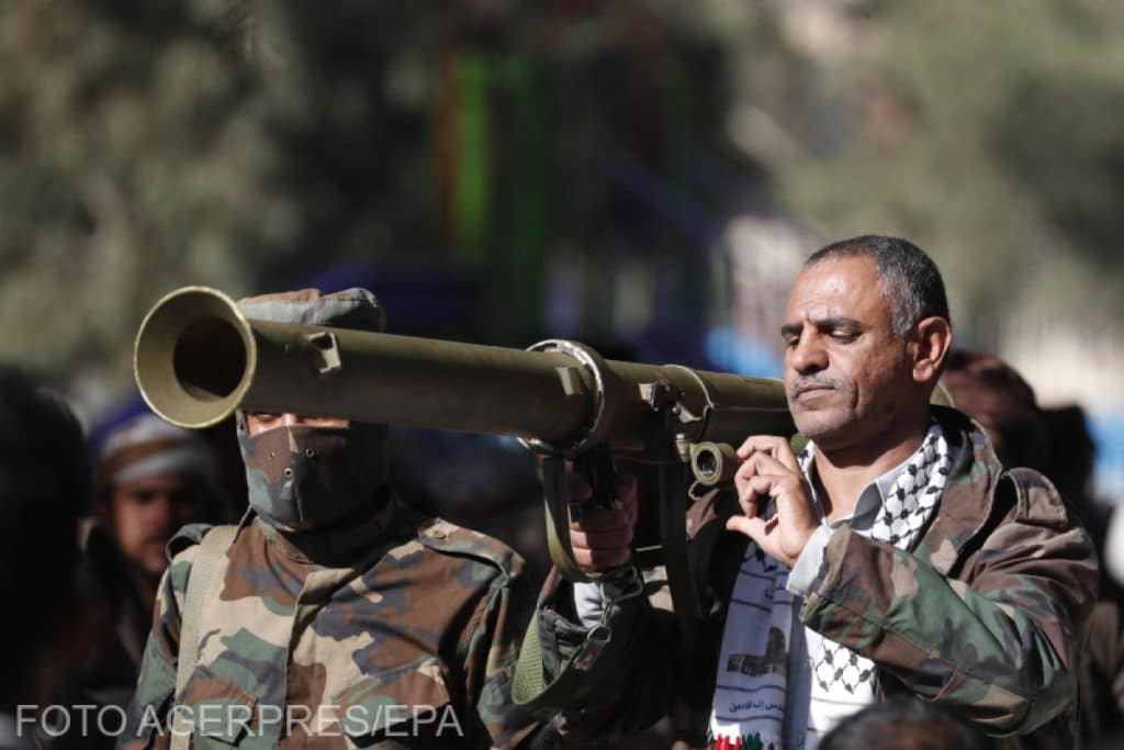 Ministrul britanic de Externe, despre rebelii Houthi: Pun în pericol vieți nevinovate, amenințând libertatea navigației