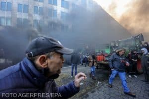 Protest la scară națională în Polonia. Fermierii au blocat granița cu Ucraina