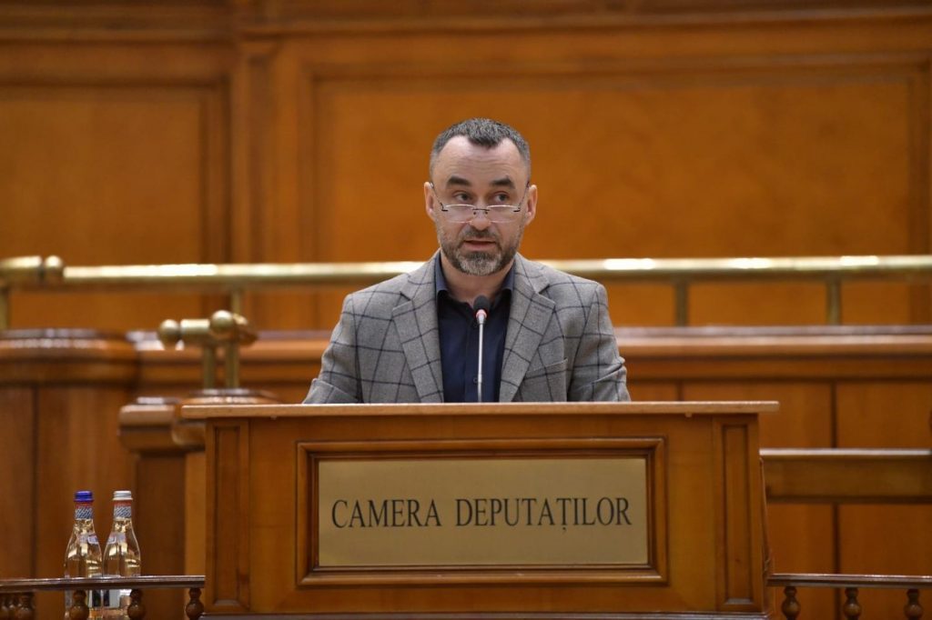 Lilian Scripnic (AUR): Coaliția PSD-PNL execută ordinele stăpânilor FMI pe bandă rulantă, până vor lua tot ce avem. Se pare că am ajuns să fim sclavi în propria țară! – 60m.ro