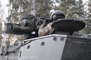 Marea Britanie va trimite tancuri la exercițiile de război ale NATO, pe fondul temerilor privind un conflict cu Rusia