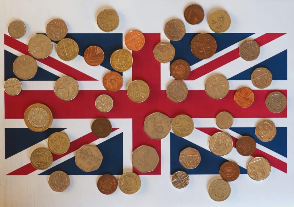 Economia din Regatul Unit a intrat în recesiune, în contradictoriu cu promisiunea prim-ministrului Rishi Sunak